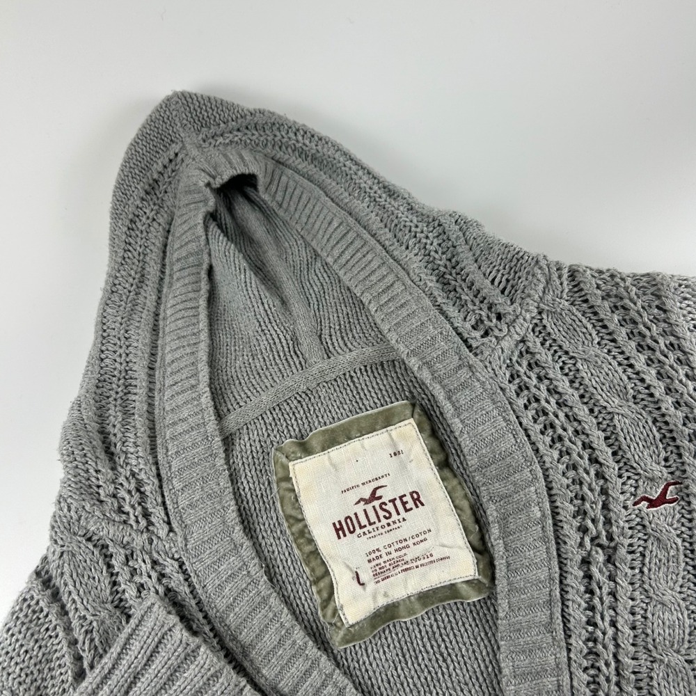 Hollister WMNS L Y2K Gray Cable Knit Hooded Cardigan Sleeved Button Sweater